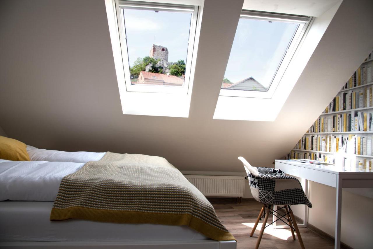 Apartman Veritas Mikulov Luaran gambar