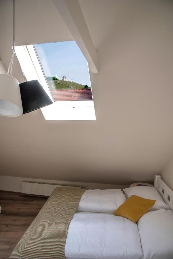 Apartman Veritas Mikulov Luaran gambar