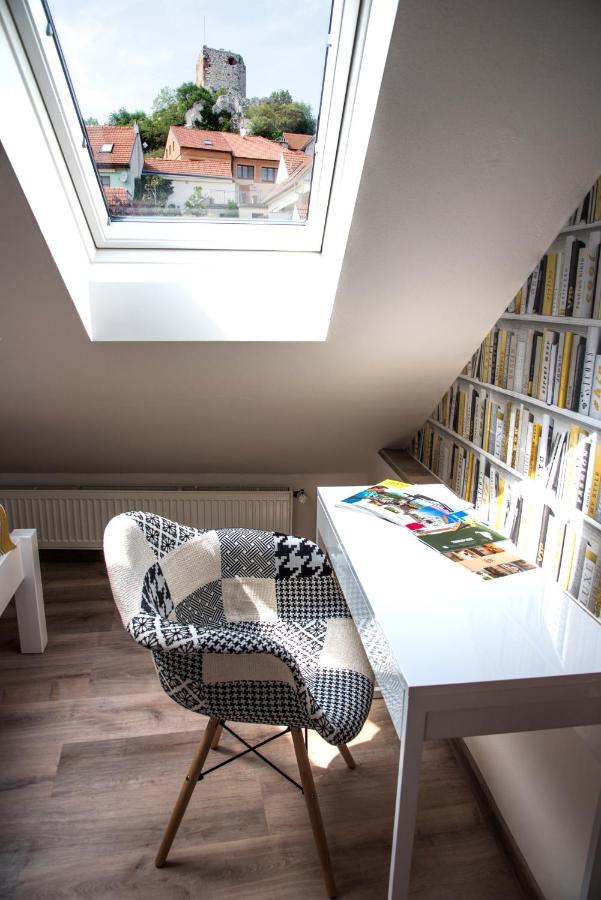 Apartman Veritas Mikulov Luaran gambar